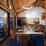 Chalet-spa Le Cervin Chalet *