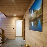 Chalet-spa Le Cervin Alpesi faház Valloire