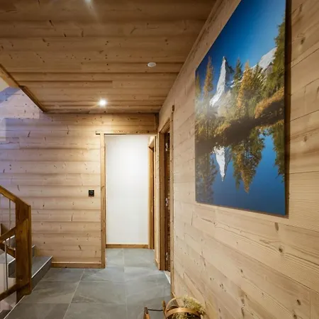 Chalet-spa Le Cervin Dağ evi Valloire