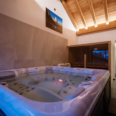 Chalet-spa Le Cervin Dağ evi